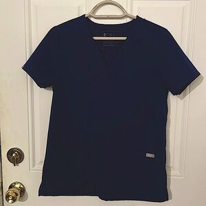 FIGS scrub top, navy, XS. Three pockets. Like new.